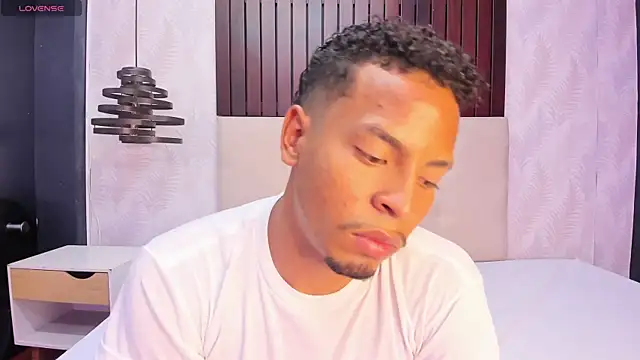 Snapshot of Wilt_Duncan chatting on March 5, 2026, 4:09 am Wilt Duncan online show from March 5, 2026, 4:09 am