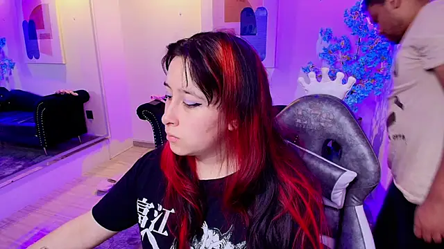 TarlyWho online show from April 1, 2026, 11:22 am