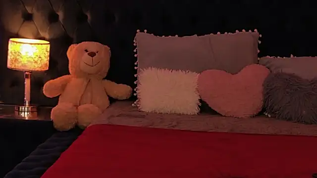 VenusSinclairr online show from July 12, 2026, 7:58 pm