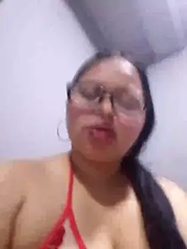 violetapeeveet online show from March 29, 2026, 5:53 am