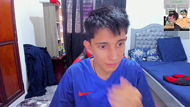 gomitaboy1 online show from May 15, 2026, 7:34 pm