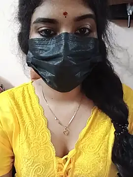 Sunitha28 online show from May 31, 2026, 6:31 pm