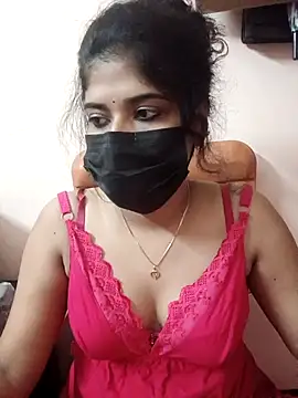 Sunitha28 online show from May 7, 2026, 4:43 pm