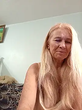 ViktoriaSexi1 online show from May 16, 2026, 5:45 pm