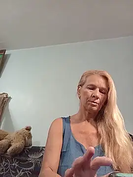 ViktoriaSexi1 online show from May 12, 2026, 6:36 pm