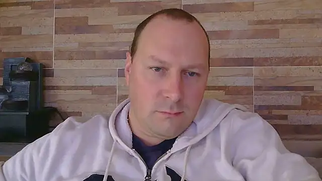 lustonfan online show from June 30, 2026, 12:38 pm