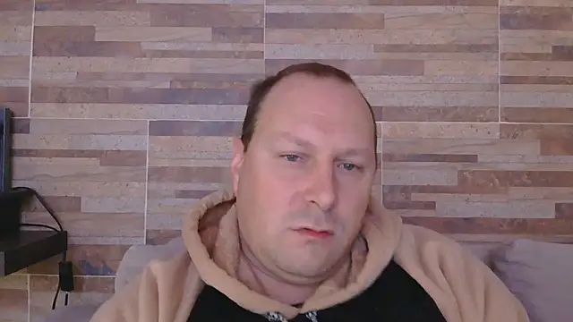 lustonfan online show from July 15, 2026, 12:56 pm