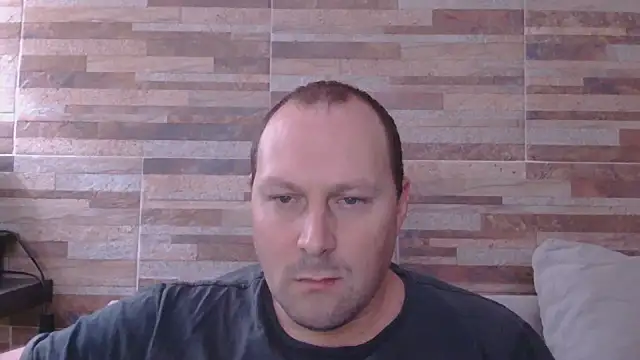 lustonfan online show from July 24, 2026, 1:40 pm