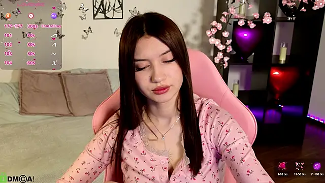 Sugar Kitten12 online show from April 19, 2026, 12:44 am