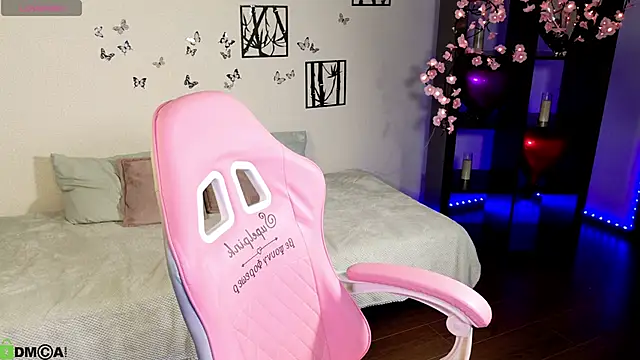 Sugar Kitten12 online show from April 18, 2026, 1:08 am