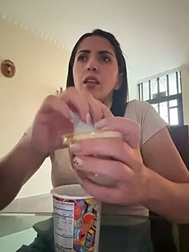 SamanthaWalker  online show from March 18, 2026, 1:46 pm