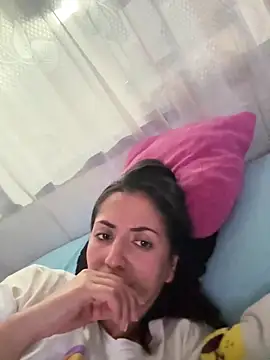 SamanthaWalker  online show from March 14, 2026, 10:49 pm