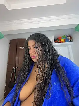 dana falcoo25 online show from June 12, 2026, 3:48 am