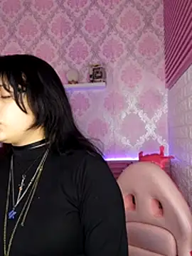 Jade rous online show from April 7, 2026, 11:34 am