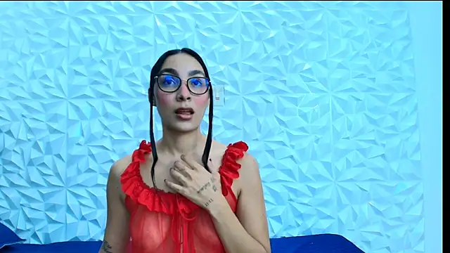 SOPHIA ZC online show from April 10, 2026, 7:54 pm