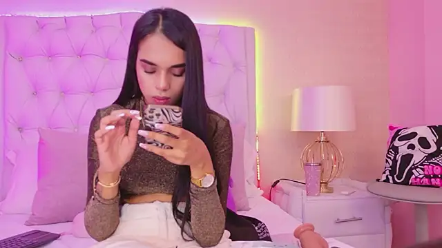 MeganRoseh online show from March 12, 2026, 8:13 pm