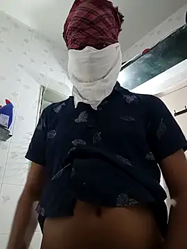 Hunter 372 online show from April 17, 2026, 6:44 pm