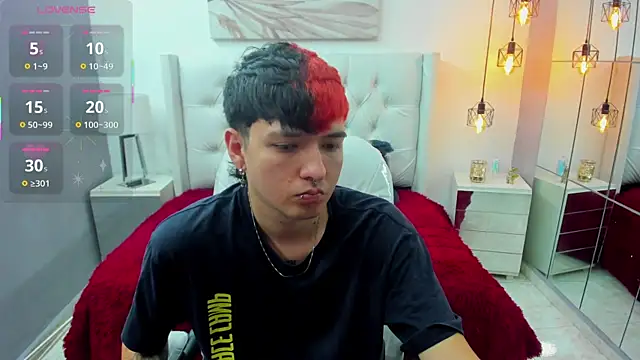 Santiago morgan online show from April 7, 2026, 10:44 pm