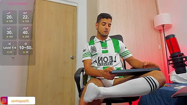 Snapshot of Alexx_Lord chatting on March 13, 2026, 7:35 am Alexx Lord online show from March 13, 2026, 7:35 am