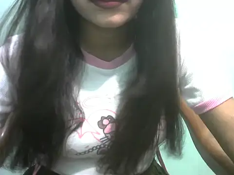 Lovely-Pandey online show from April 18, 2026, 5:15 pm