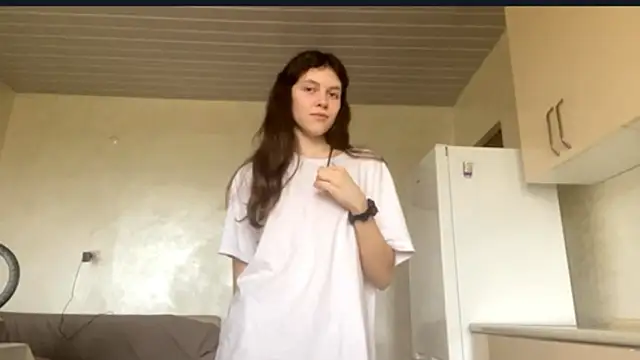 Snapshot of ClarencePoggio chatting on March 17, 2026, 6:38 am ClarencePoggio online show from March 17, 2026, 6:38 am