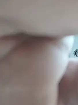 sexy8993 online show from June 18, 2026, 8:46 am