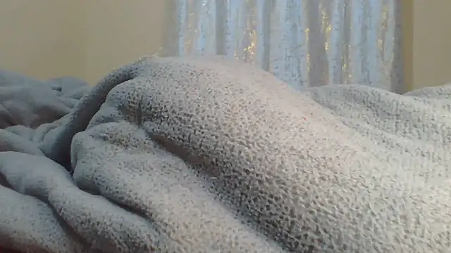 Snapshot of ndivhuwomuleya chatting on June 10, 2026, 2:02 am ndivhuwomuleya online show from June 10, 2026, 2:02 am