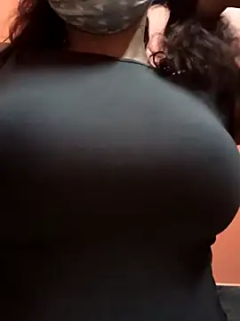 Snapshot of Horny_Natasa_ chatting on March 13, 2026, 7:57 am Horny Natasa online show from March 13, 2026, 7:57 am