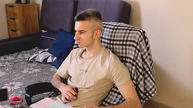 Magic Storms online show from April 25, 2026, 2:03 am