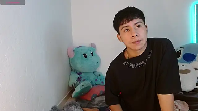 Sebas fire4 online show from April 22, 2026, 10:16 pm