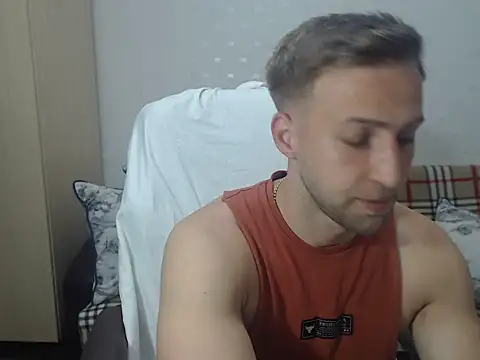 BlondEagleMuscle online show from June 21, 2026, 9:42 pm