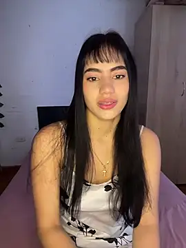 Snapshot of Ariel_blake chatting on June 26, 2026, 5:52 pm Ariel blake online show from June 26, 2026, 5:52 pm