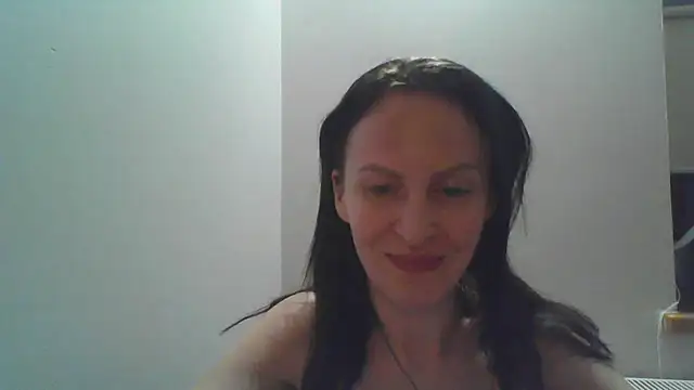 Snapshot of AnnaTight chatting on July 27, 2026, 9:11 pm AnnaTight online show from July 27, 2026, 9:11 pm