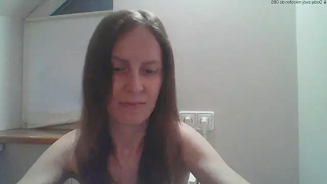 Snapshot of AnnaTight chatting on June 4, 2026, 6:45 pm AnnaTight online show from June 4, 2026, 6:45 pm