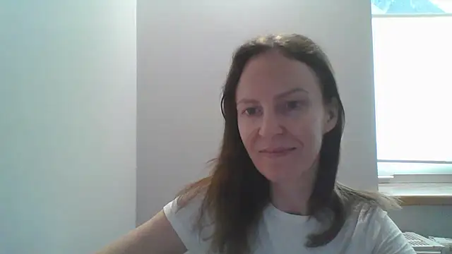 Snapshot of AnnaTight chatting on July 16, 2026, 8:44 am AnnaTight online show from July 16, 2026, 8:44 am