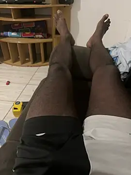 Henriqueamoror online show from April 4, 2026, 3:57 am