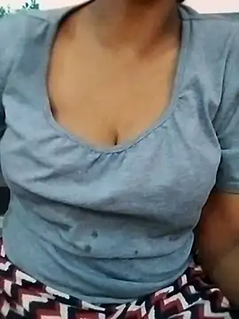 Snapshot of Hot-Muskan21 chatting on March 15, 2026, 8:10 am Hot-Muskan21 online show from March 15, 2026, 8:10 am