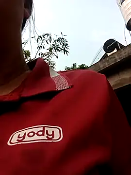 Yuhi3d online show from April 16, 2026, 11:51 pm