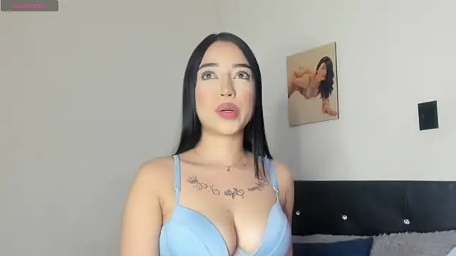 AnthonellaSweet  online show from April 23, 2026, 3:57 am