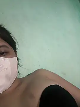 Snapshot of Beautiful_roses chatting on May 26, 2026, 3:32 pm Beautiful roses online show from May 26, 2026, 3:32 pm