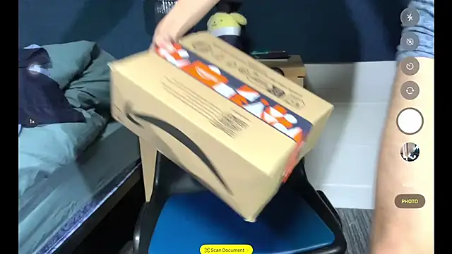 Snapshot of hoppyhops chatting on March 23, 2026, 3:23 pm hoppyhops online show from March 23, 2026, 3:23 pm