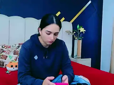 IsadoraSmit online show from April 30, 2026, 11:06 am