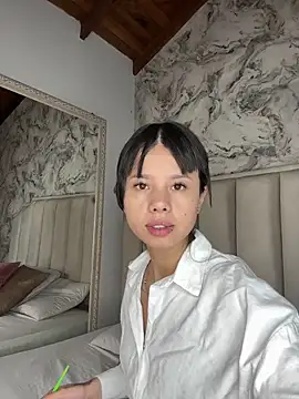 Tamara Ferrer online show from March 19, 2026, 11:21 am