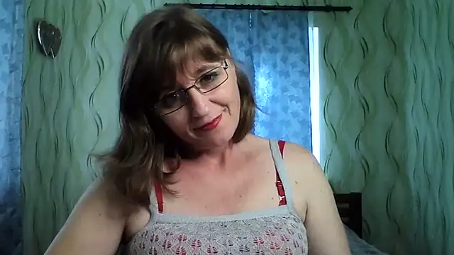Alisaprice077 online show from July 23, 2026, 1:52 pm