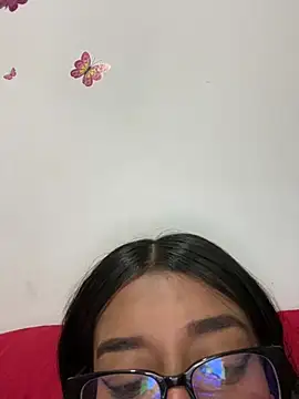 chanell pinkk online show from March 26, 2026, 3:27 am