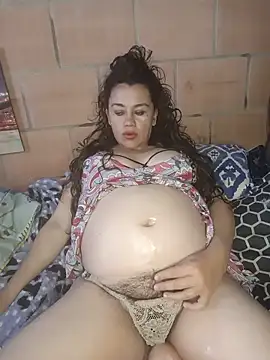 Snapshot of sexy-pregnant1 chatting on May 31, 2026, 3:40 pm sexy-pregnant1 online show from May 31, 2026, 3:40 pm