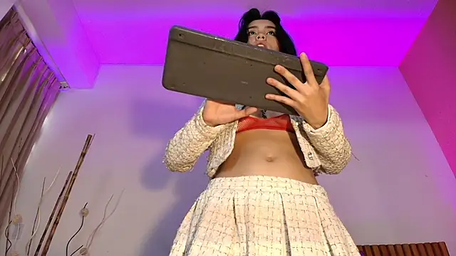 ValkaVega online show from April 13, 2026, 12:09 pm