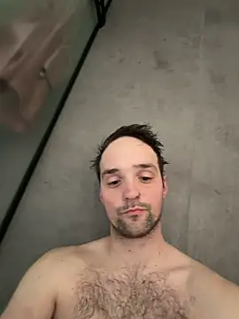 longfapper online show from March 13, 2026, 12:10 pm