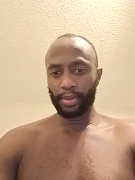 Snapshot of loveoverhate101 chatting on March 22, 2026, 11:28 pm loveoverhate101 online show from March 22, 2026, 11:28 pm