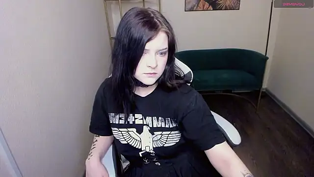 EsterTwilight online show from March 28, 2026, 3:57 pm